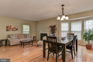 20549 Lowfield Dr, Germantown, MD 20874 - photo 6