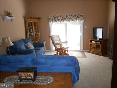 55 Griffith Miles Cir, Warminster, PA 18974 - photo 6