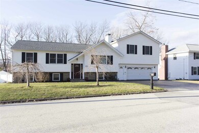 104 Patricia Ln, Manchester, NH 03104 - photo 2