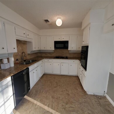 710 Percifield Trail, Alvarado, TX 76009 - photo 6