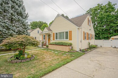 323 Nicholson Rd, Mount Ephraim, NJ 08059 - photo 2