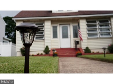 525 Beacon Ave, Paulsboro, NJ 08066 - photo 2