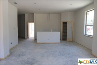 1033 Republic Cir, Copperas Cove, TX 76522 - photo 5