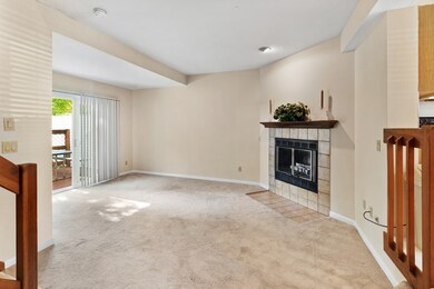 171 Tall Oaks Dr unit C, South Weymouth, MA 02190 - photo 6