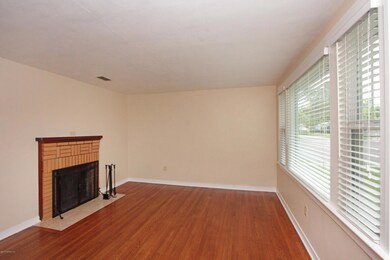 4858 Colonial Ave, Jacksonville, FL 32210 - photo 4