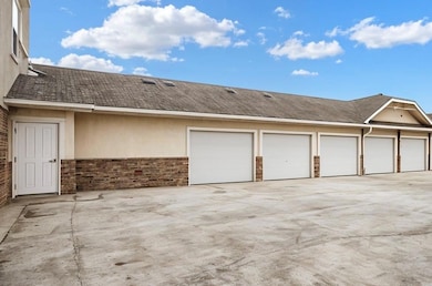 1331 SE University Ave unit 112, Waukee, IA 50263 - photo 2