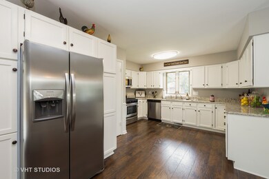 2279 Copley St, Aurora, IL 60506 - photo 5