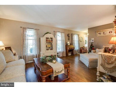 109 Collins Dr, Cherry Hill, NJ 08003 - photo 4