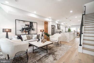 520 Irving St NW, Washington, DC 20010 - photo 3