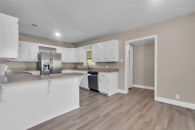 1673 Stout St, Lake Charles, LA 70605 - photo 7