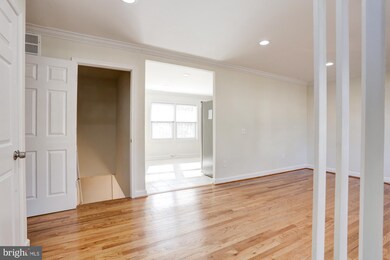 7207 Hastings Dr, Capitol Heights, MD 20743 - photo 3