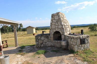 Rocksprings unit TX 78880 USA, Telegraph, TX 76849 - photo 5