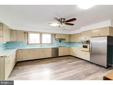 310 Harmony Rd, Gibbstown, NJ 08027 - photo 6