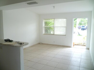 5541 N Lewis Rd, West Palm Beach, FL 33415 - photo 6