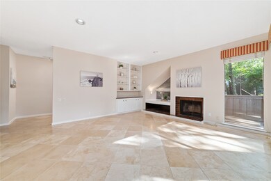 257 Litchfield Ln, Houston, TX 77024 - photo 7