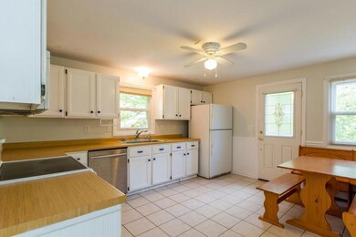 39 Vining St, Lisbon Falls, ME 04252 - photo 2