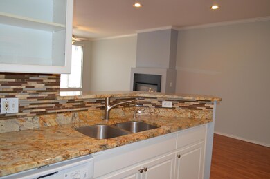 Biltmore Square Apartments unit 308, Phoenix, AZ 85016 - photo 6