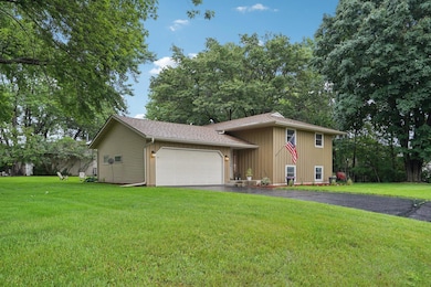 2285 123rd Ln NW, Coon Rapids, MN 55448 - photo 3