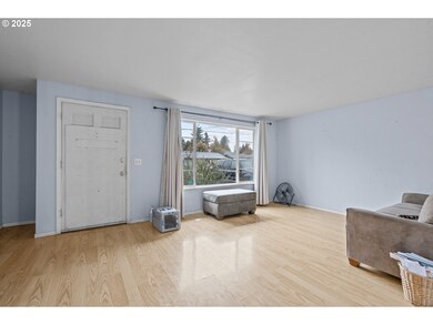 3735 Wilton Ave NE, Salem, OR 97305 - photo 4