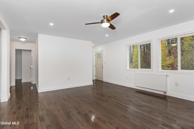 547 Middle Grove Rd, Middle Grove, NY 12850 - photo 6