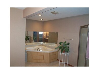 3515 N Reserve St, Muncie, IN 47304 - photo 6