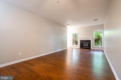 2356 Garnett Dr unit 1, Alexandria, VA 22311 - photo 7