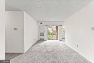 3207 Valley Dr unit 3207, West Chester, PA 19382 - photo 5