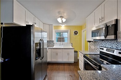 12 Welfare Ave, Cranston, RI 02910 - photo 2