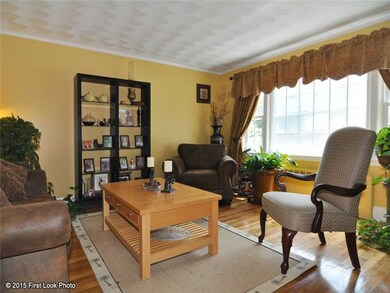 240 Gentian Ave, Providence, RI 02908 - photo 5