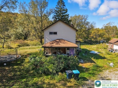 132 Boyarsky Rd, Olyphant, PA 18447 - photo 4