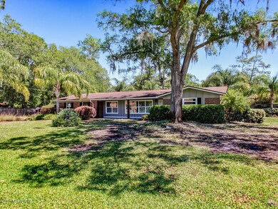 4883 Tara Woods Dr E, Jacksonville, FL 32210 - photo 4