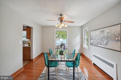 15107 Liberty Grove Dr, Burtonsville, MD 20866 - photo 7