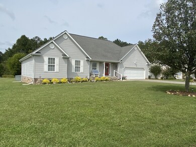 224 Chandlers Ridge, Chatsworth, GA 30705 - photo 2