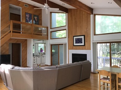 219 Broadmoor Dr, Hawley, PA 18428 - photo 5