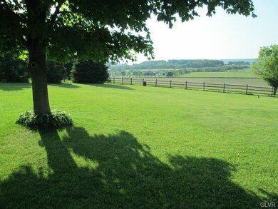 839 Zion Church Rd, Hamburg, PA 19526 - photo 3