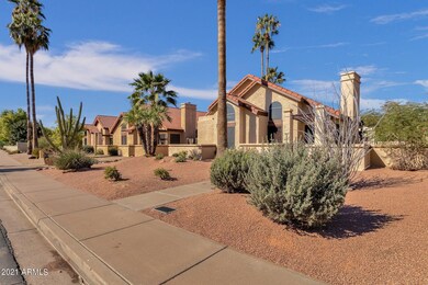 1812 E Secretariat Dr, Tempe, AZ 85284 - photo 2