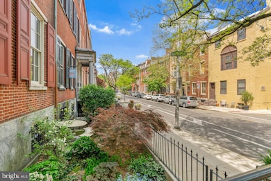 914 Spruce St unit 9, Philadelphia, PA 19107 - photo 3