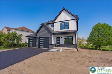 261 Maple St, Coplay, PA 18037 - photo 3