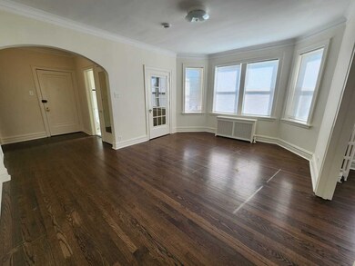 2722 W Glenlake Ave unit 3, Chicago, IL 60659 - photo 3