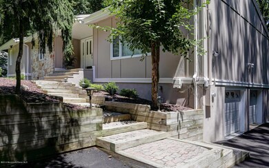 30 Mount Dr, Holmdel, NJ 07733 - photo 4