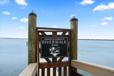 Community Dock on the Indian River