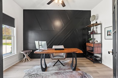 2505 Collins Dr, Conway, AR 72034 - photo 5