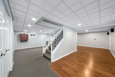 3508 Eliot Ln, Naperville, IL 60564 - photo 4