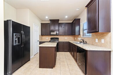 23535 Virginia Pine Dr, Tomball, TX 77375 - photo 6