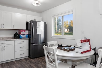 122 1st St NW, Mayville, ND 58257 - photo 3