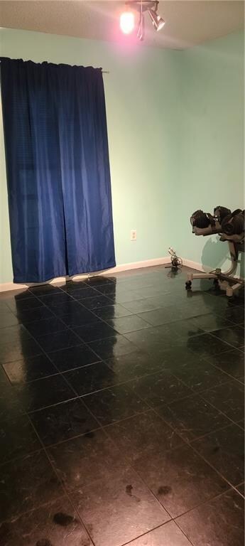 509 Holiday Cir, Pineville, LA 71360 - photo 5