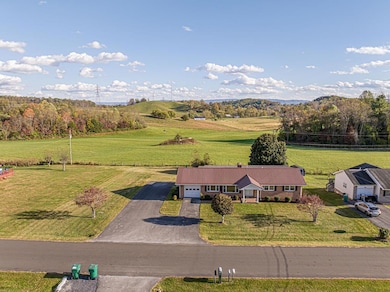 19497 Stone Mountain Rd, Abingdon, VA 24210 - photo 3