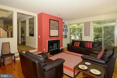 4532 Broad Branch Rd NW, Washington, DC 20008 - photo 2
