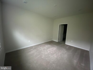 23215 Milltown Knoll Square unit 102, Ashburn, VA 20148 - photo 5