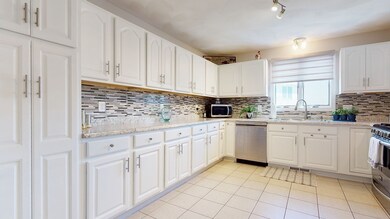 198 Mcmahon St, Fall River, MA 02721 - photo 6
